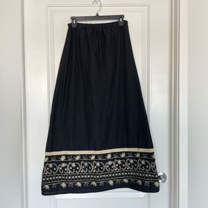 Vintage United Colors Of Benetton Black Maxi Skirt Cream Embroidered Hem Boho